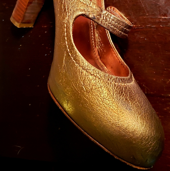 Gold Coach heels pumps dress party shoes - Picture 8 of 8